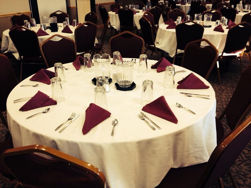 Russell Fossil Creek Hotel & Suites מראה חיצוני תמונה